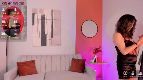 Zuly online show from March 19, 9:30 pm