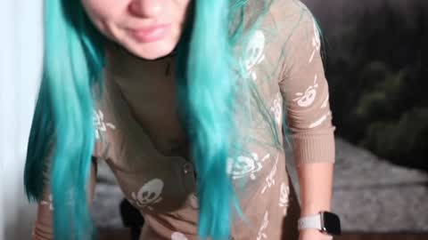 I will be glad to see you  30 N  1800  - 2300 gmt3  online show from December 14, 9:07 am