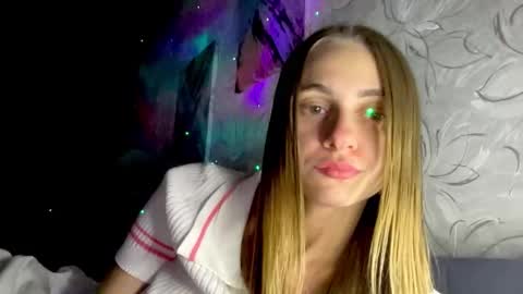 gracetorrezz online show from September 22, 8:07 pm