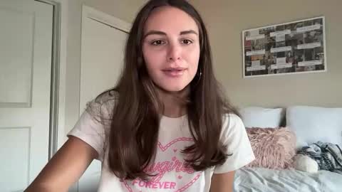Gracie Smith online show from May 18, 6:47 pm