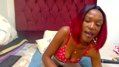 greatnipplesxxx86223 online show from July 25, 10:39 pm