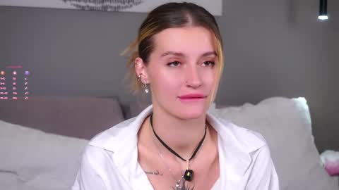 Kelly online show from December 5, 12:39 pm