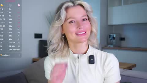 Kelly online show from May 26, 3:17 am