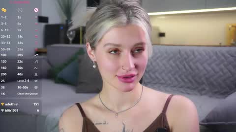 Kelly online show from May 21, 2:26 pm