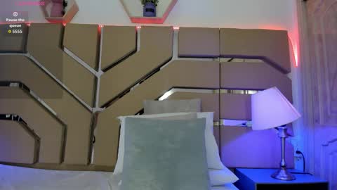 greidy_baker online show from November 5, 3:12 am