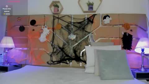 greidy_baker online show from October 27, 3:57 am