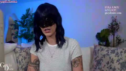       2 online show from June 19, 2:09 pm