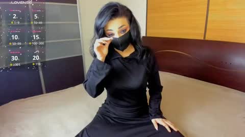 Linda online show from March 11, 2:10 am