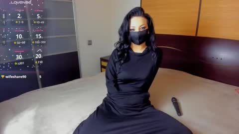 Linda online show from March 1, 2:26 am