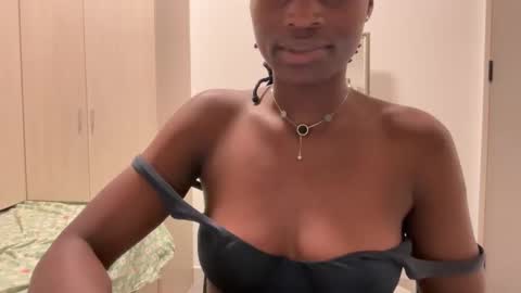 hailey_26 online show from January 12, 6:18 am