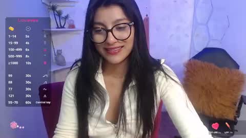 Hailey online show from July 8, 2:41 pm