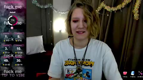 Snapshot of haileyfoxy chatting on January 9, 2:01 am Hailey online show from January 9, 2:01 am