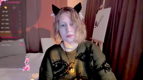 Snapshot of haileyfoxy chatting on March 4, 2:06 am Hailey online show from March 4, 2:06 am