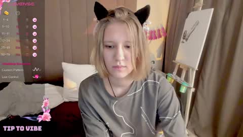Snapshot of haileyfoxy chatting on March 1, 1:29 pm Hailey online show from March 1, 1:29 pm