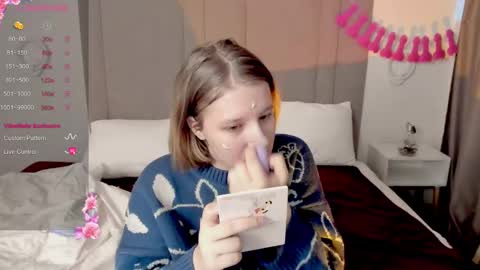 Snapshot of haileyfoxy chatting on February 22, 1:55 am Hailey online show from February 22, 1:55 am