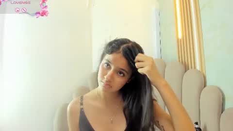 Little Heiley online show from July 28, 2:13 pm