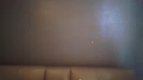 Hailey online show from December 1, 8:33 pm