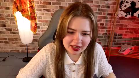 Snapshot of haleysun chatting on October 9, 1:37 pm HaleySun online show from October 9, 1:37 pm