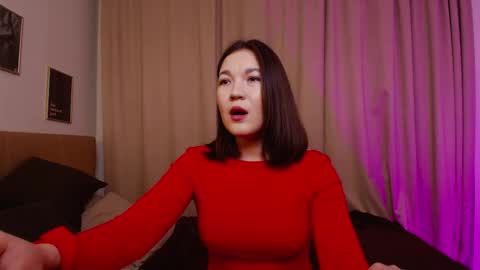 Mary online show from January 17, 2:13 pm