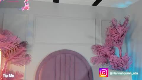 hanaahquinn online show from May 6, 11:36 am