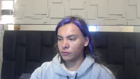 Hanna online show from December 1, 7:38 pm