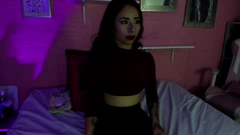  hanna  online show from July 2, 3:45 am