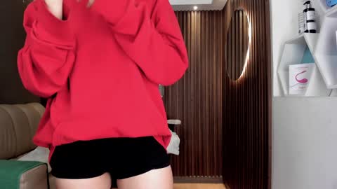 Hanna Dust online show from January 11, 3:55 am