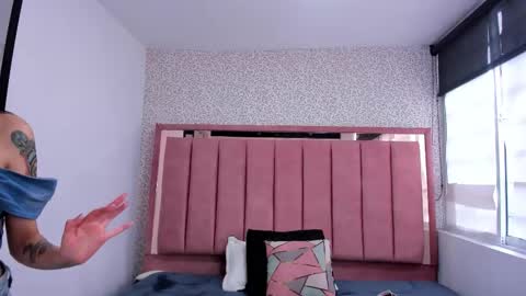  H A N N A  online show from October 30, 7:48 pm