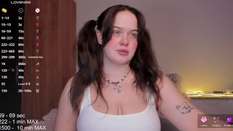 hanna montanas online show from November 16, 6:08 pm