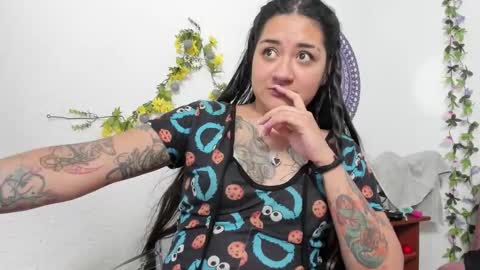Snapshot of hanna_moore1 chatting on January 23, 8:13 pm Camila online show from January 23, 8:13 pm