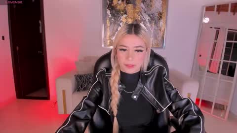  Hanna Connor  online show from October 12, 11:51 pm