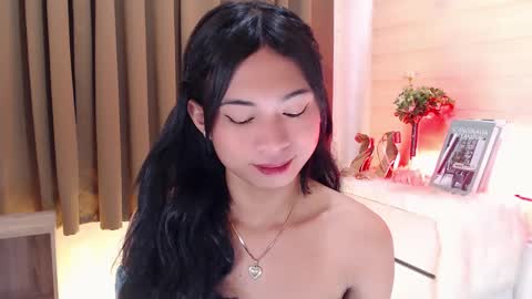 Snapshot of hannah_davis69 chatting on February 22, 3:01 am Riah online show from February 22, 3:01 am