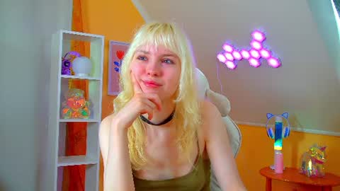 Hannah online show from June 5, 6:39 am