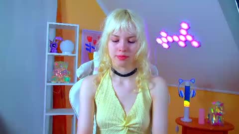 Hannah online show from June 14, 6:14 am
