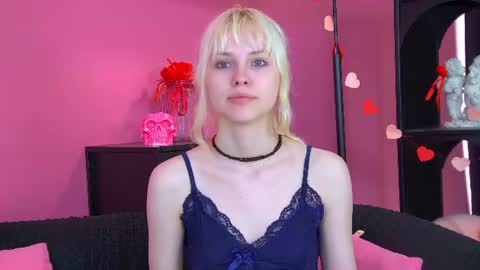 Hannah online show from July 11, 8:25 am