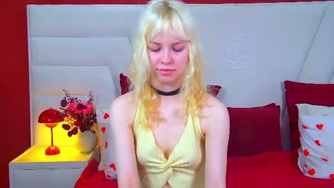 Hannah online show from June 16, 6:14 am