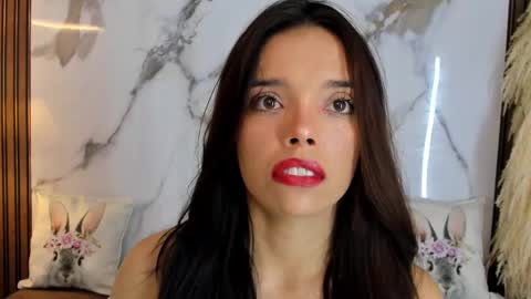 Snapshot of hannahill69 chatting on February 24, 4:58 am Hannahill69 online show from February 24, 4:58 am