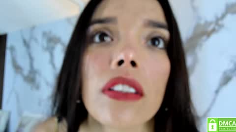Snapshot of hannahill69 chatting on January 27, 4:41 am Hannahill69 online show from January 27, 4:41 am