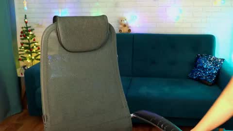 hannarosie online show from December 17, 4:22 pm