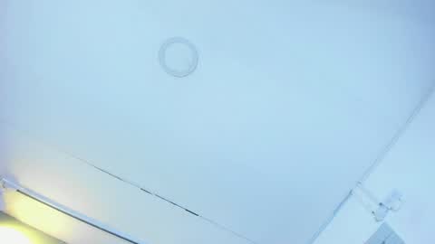 hannawen_ online show from June 11, 12:32 am
