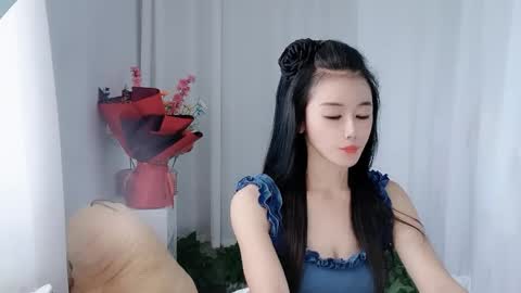 Daisy online show from June 1, 2:24 am
