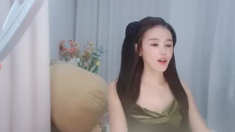 Daisy online show from July 5, 2:01 pm