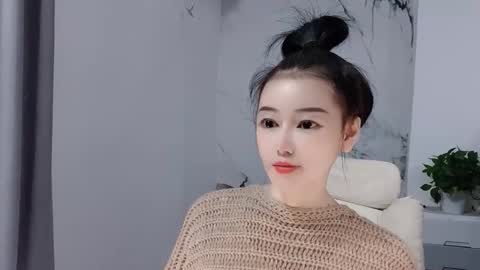 happysweety1688 online show from December 2, 9:33 am