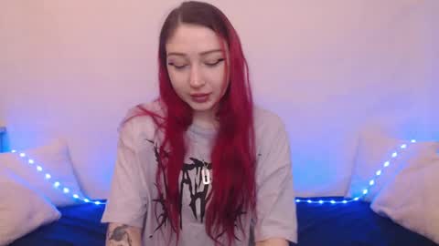 Emily online show from February 6, 11:15 pm