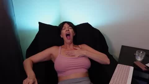 Harley Dawson online show from October 13, 3:31 am