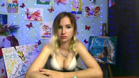 Mery online show from May 15, 5:26 pm