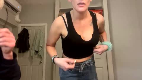 harleywestinc online show from February 23, 3:51 am