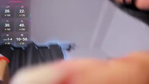 vanessa online show from December 3, 11:34 am