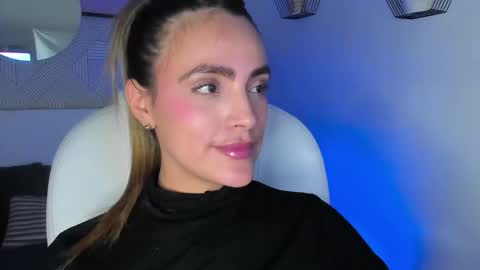 Harper  online show from October 25, 12:18 am