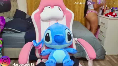 Snapshot of harperzoe chatting on September 19, 12:42 am harperzoe online show from September 19, 12:42 am